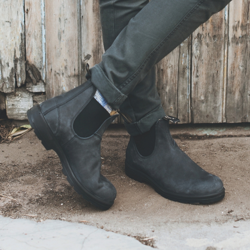 Blundstones